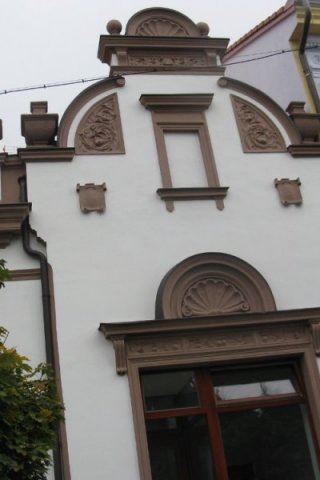 Fasáda domu – Sadská